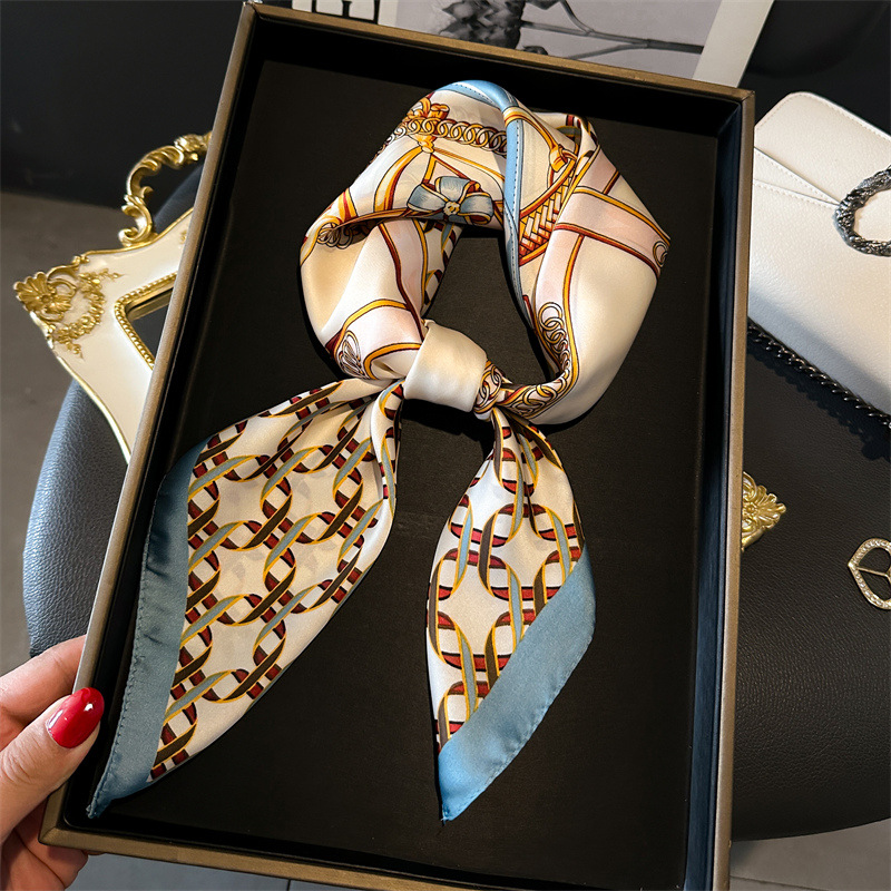 Silk Blouse - Foulard Quadrato di Lusso da Donna
