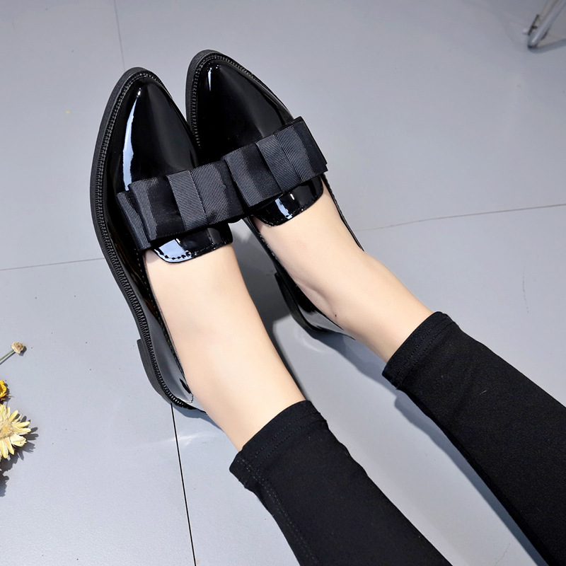 Mocassini a Punta in Pelle Ver - Womens Heels recensione e prezzo